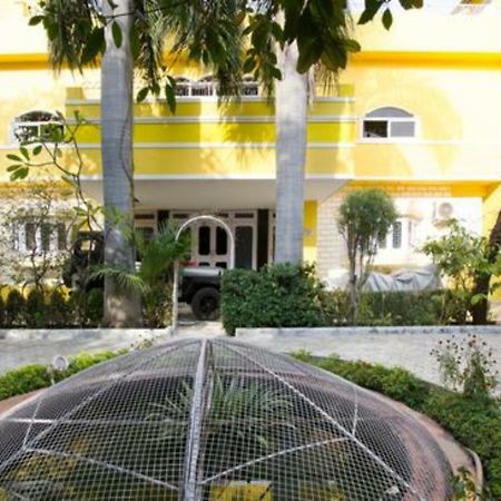Hotel Ambavgarh Palace Udajpur Zewnętrze zdjęcie