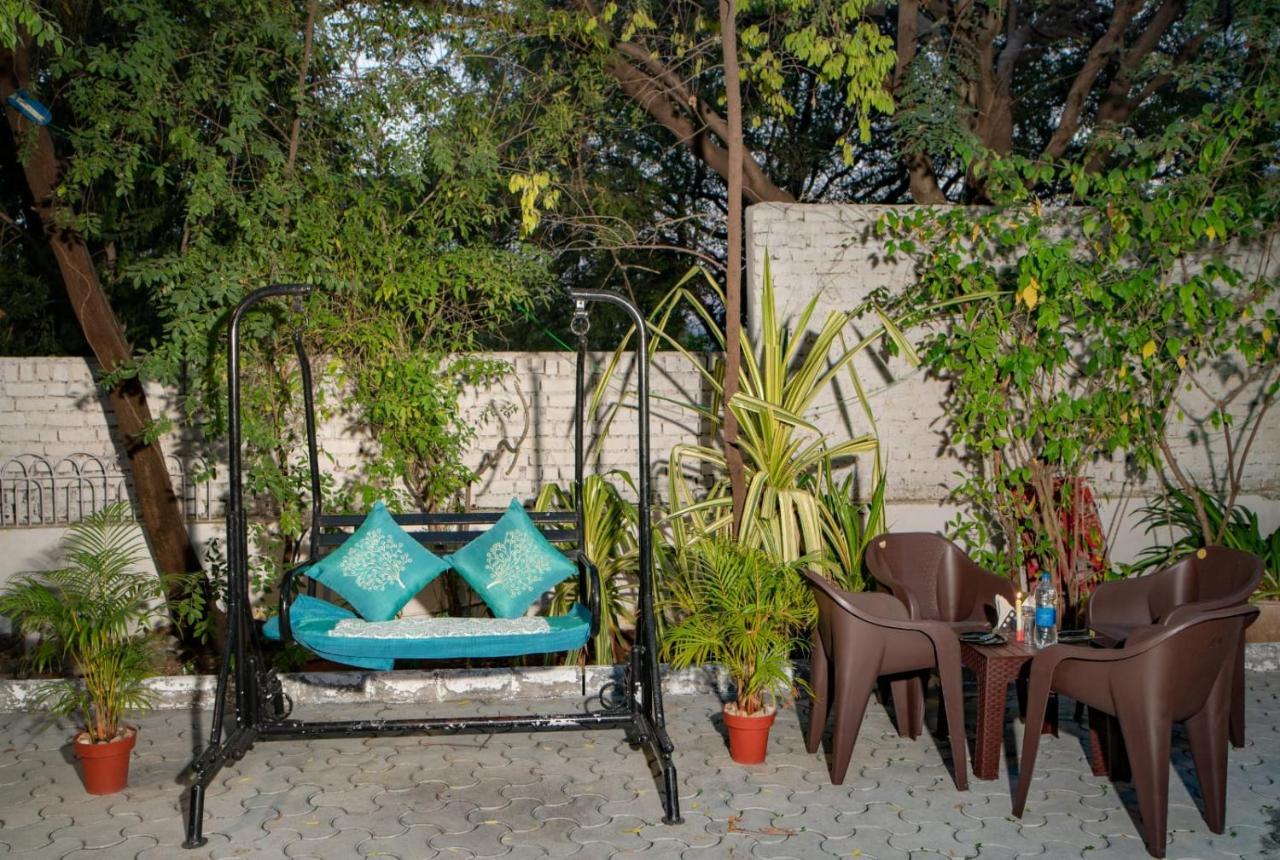 Hotel Ambavgarh Palace Udajpur Zewnętrze zdjęcie