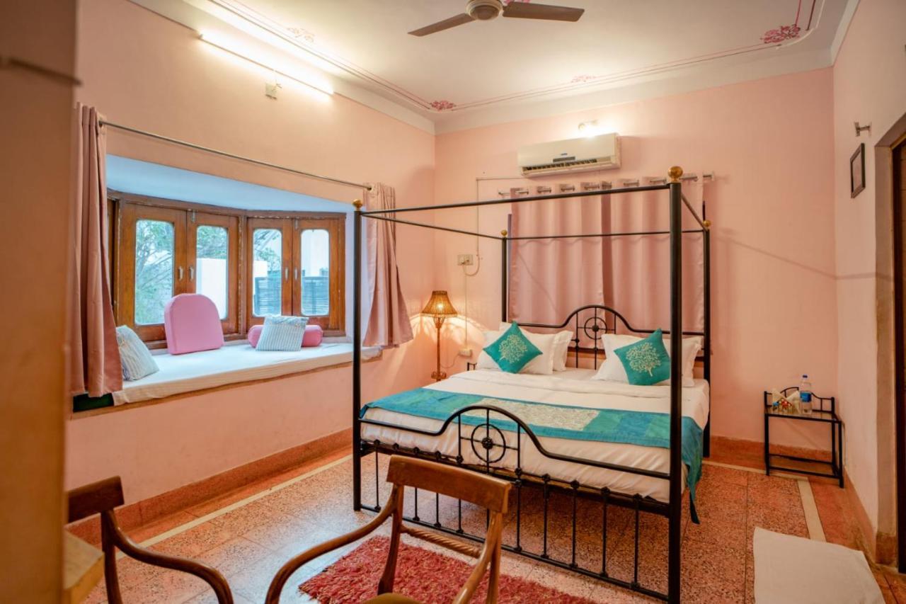 Hotel Ambavgarh Palace Udajpur Zewnętrze zdjęcie