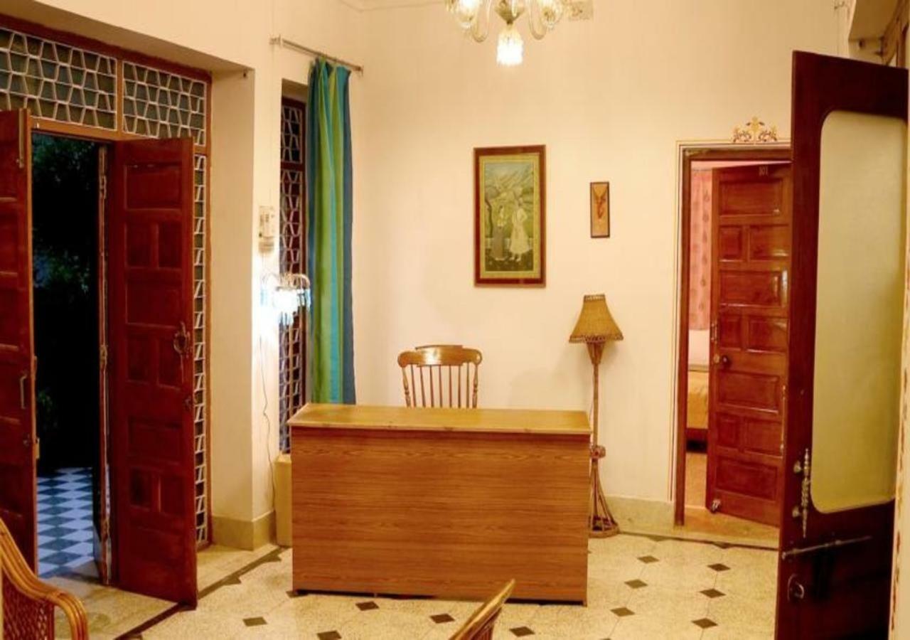 Hotel Ambavgarh Palace Udajpur Zewnętrze zdjęcie